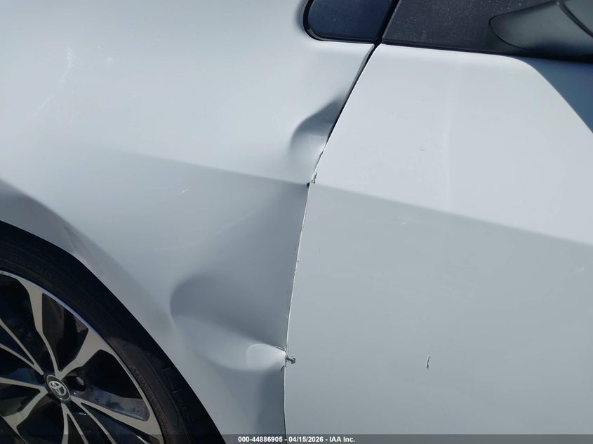 2018 Toyota Corolla Se VIN: 5YFBURHE9JP769069 Lot: 44886905