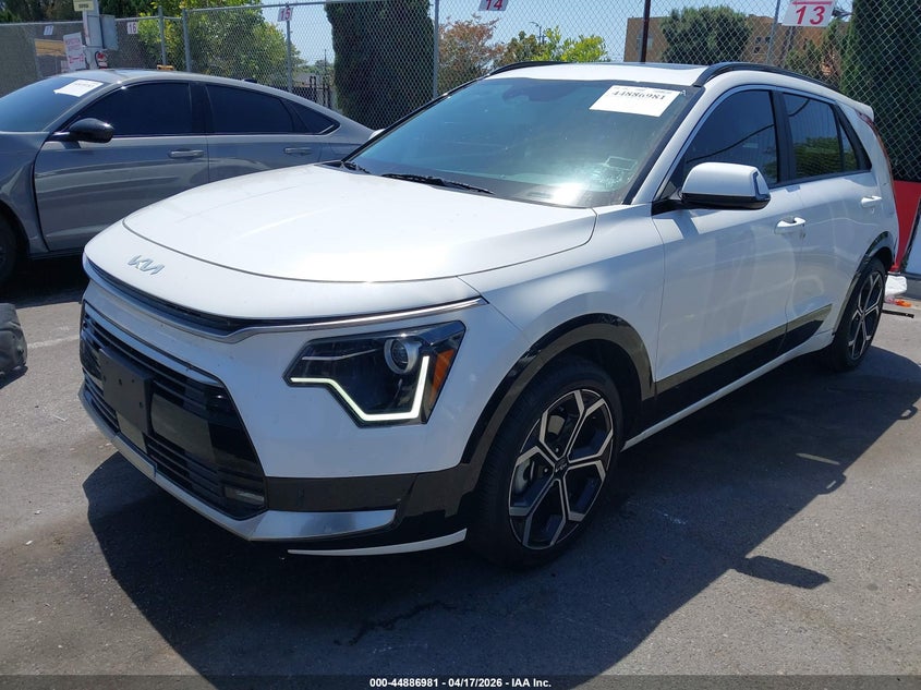 Vin: kndcr3le2r5146511, lot: 45384327, kia niro ex touring 20242