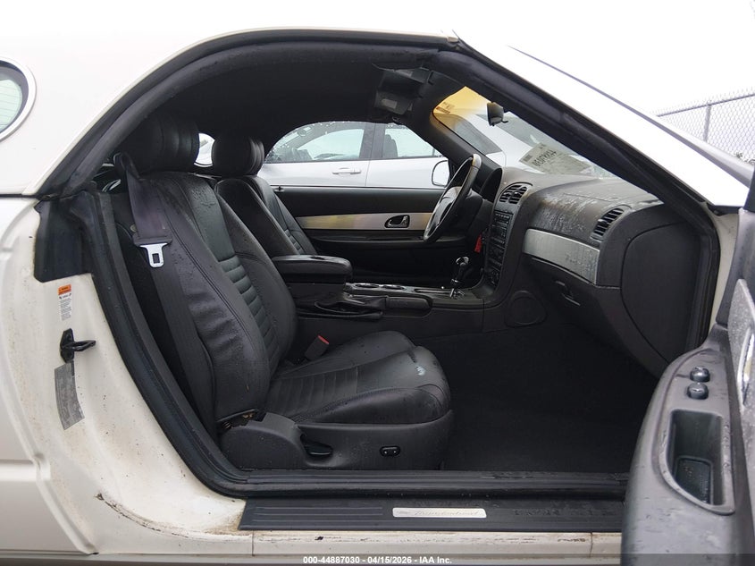 2002 Ford Thunderbird