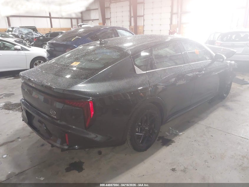 Vin: 3kpfw4dc0se111923, lot: 45384430, kia k4 gt-line turbo 20254