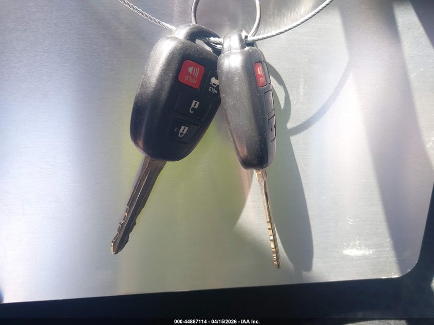 2015 Toyota Camry Se VIN: 4T1BF1FK5FU909287 Lot: 44887114