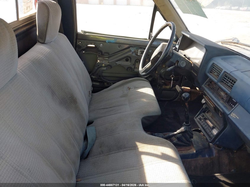 1985 Toyota Pickup Rn60