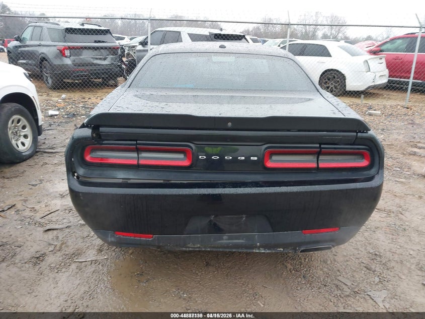 2017 DODGE CHALLENGER COUPE 3.6L V-6 DOHC, VVT, 305HP