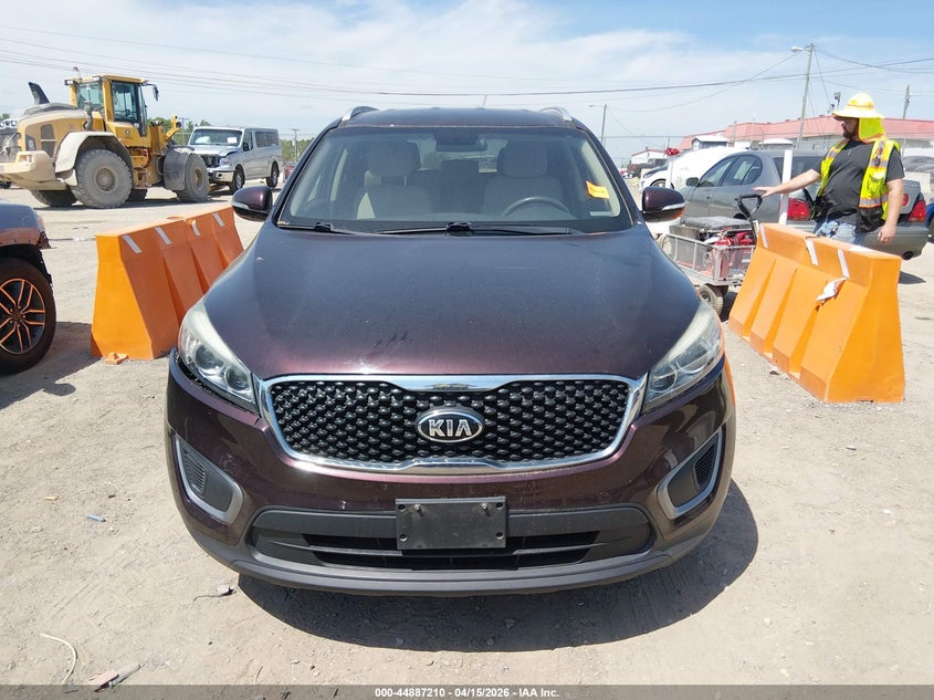 2016 Kia Sorento 2.4L Lx VIN: 5XYPGDA38GG046772 Lot: 44887210