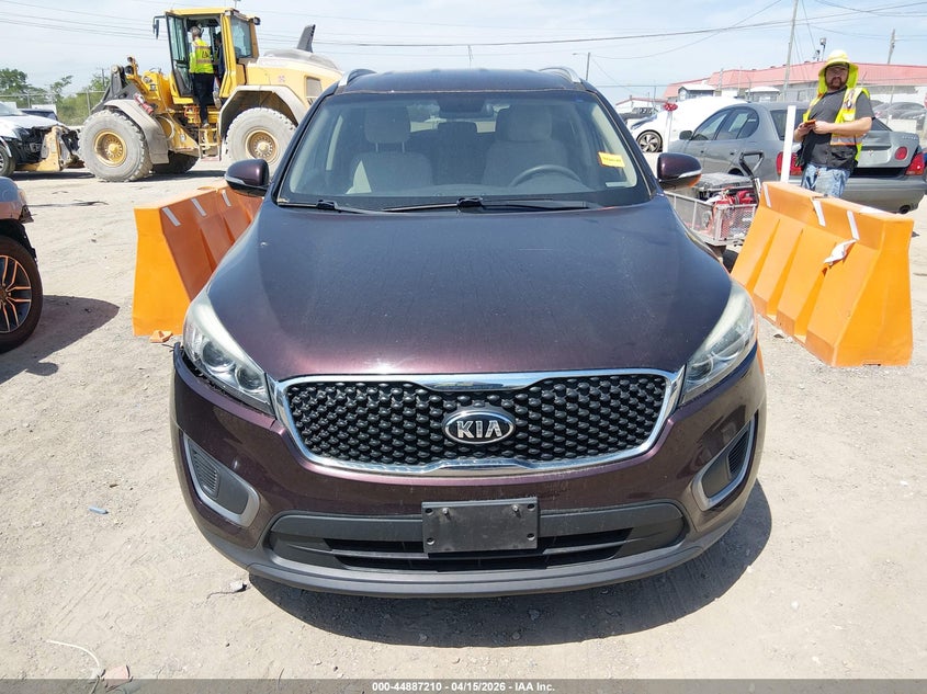 2016 Kia Sorento 2.4L Lx VIN: 5XYPGDA38GG046772 Lot: 44887210