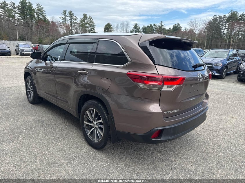 2018 Toyota Highlander Xle
