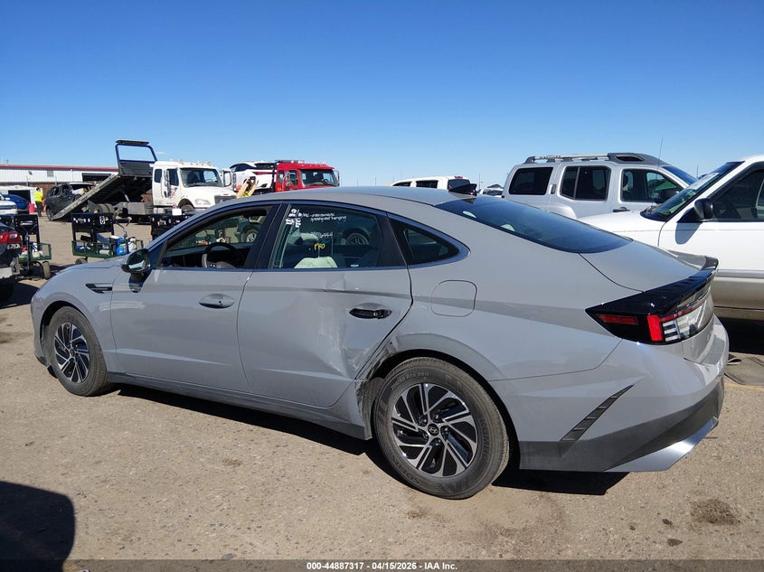 2026 Hyundai Sonata Hybrid Blue VIN: KMHL24JJ0TA136600 Lot: 44887317