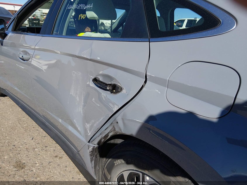 2026 Hyundai Sonata Hybrid Blue VIN: KMHL24JJ0TA136600 Lot: 44887317