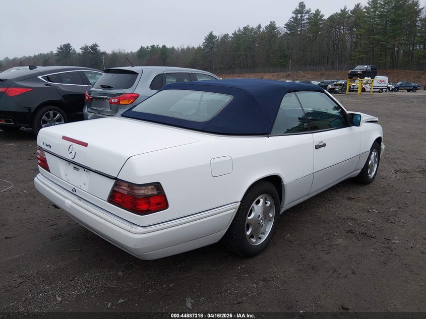 1995 Mercedes-Benz E 320