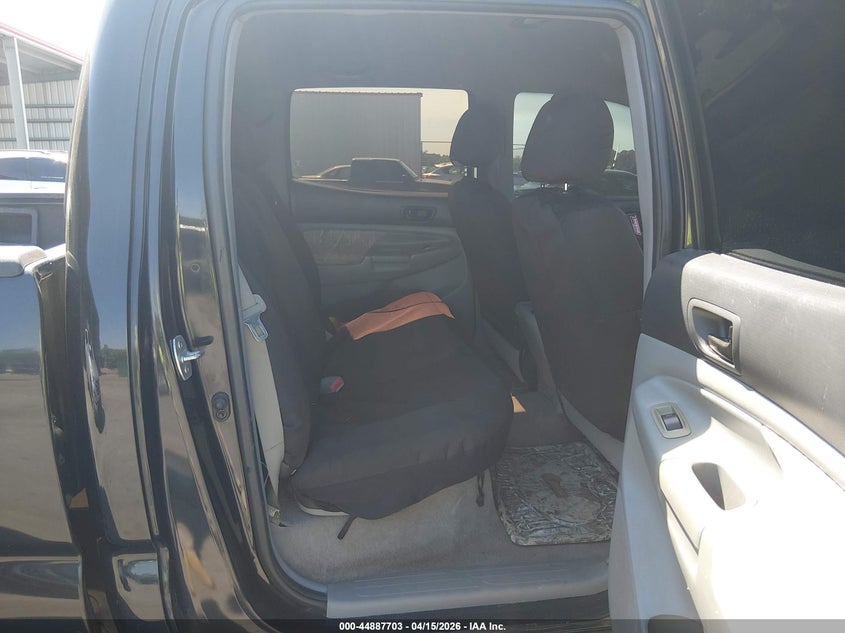 2005 Toyota Tacoma Prerunner V6 VIN: 3TMKU72N85M002162 Lot: 44887703