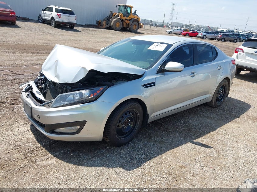 KNAGM4A77B5085718 2011 KIA OPTIMA LX photo 1