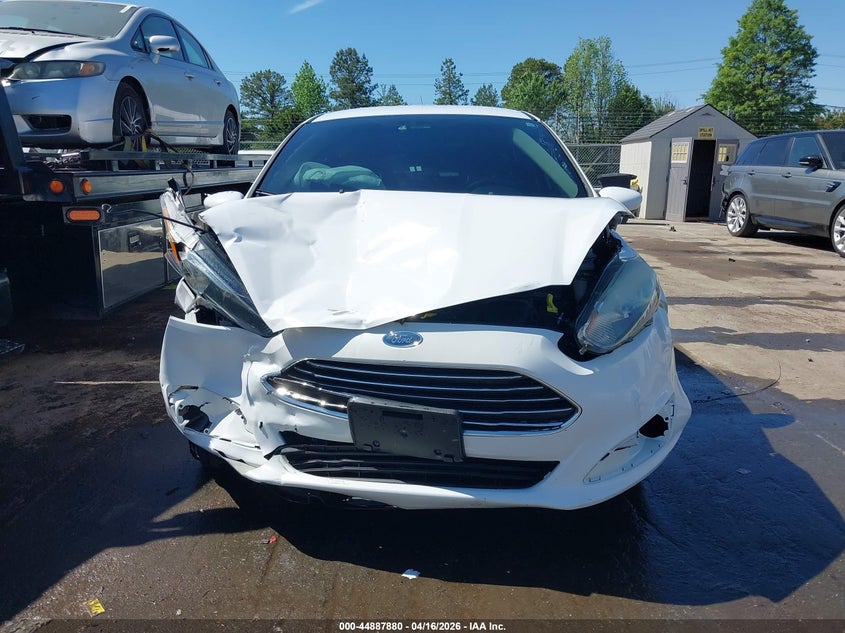2018 Ford Fiesta 1.6 Se white Lot 111044887880 Vin 3FADP4EJ1JM110629