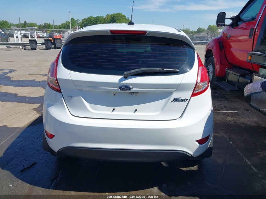 2018 Ford Fiesta 1.6 Se white Lot 111044887880 Vin 3FADP4EJ1JM110629