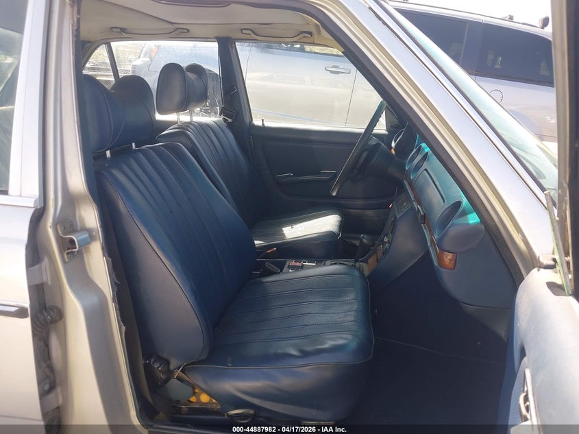 1979 Mercedes-Benz 300D