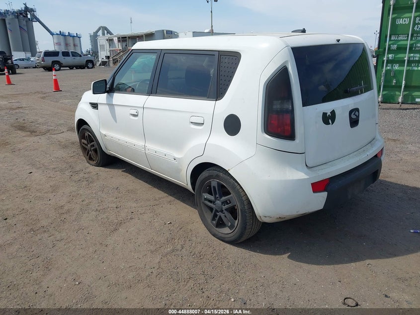 2010 Kia Soul + VIN: KNDJT2A25A7701875 Lot: 44888007