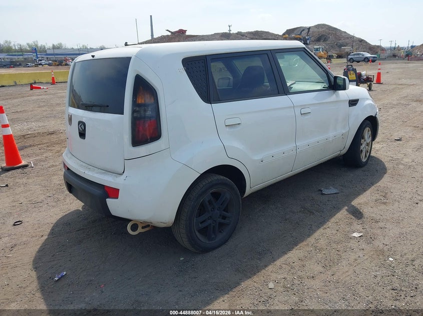 2010 Kia Soul + VIN: KNDJT2A25A7701875 Lot: 44888007