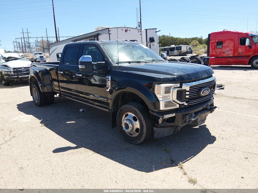 2022 FORD F-350 PLATINUM