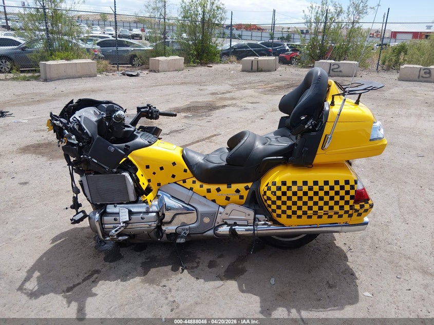 2010 Honda Gl1800 VIN: 1HFSC47H1AA904833 Lot: 44888046