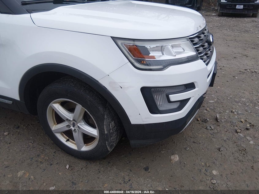2017 Ford Explorer 3.5 Xlt white Lot 111044888048 Vin 1FM5K8D89HGD43970