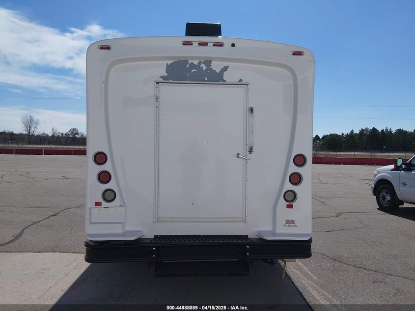 2021 Ford E-450 Cutaway VIN: 1FDXE4FN3MDC26036 Lot: 44888089