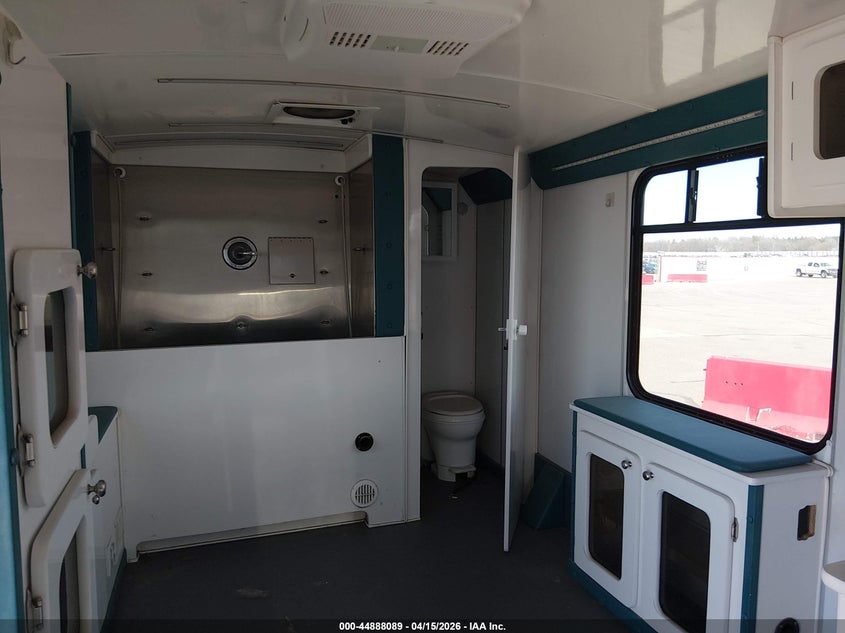 2021 Ford E-450 Cutaway VIN: 1FDXE4FN3MDC26036 Lot: 44888089