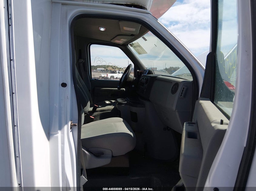 2021 Ford E-450 Cutaway VIN: 1FDXE4FN3MDC26036 Lot: 44888089
