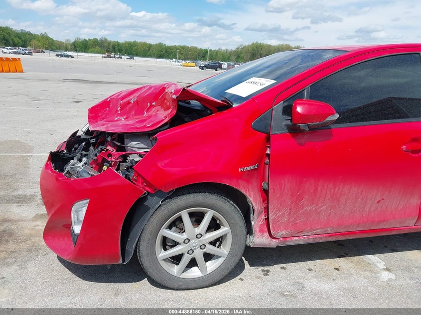2015 Toyota Prius C Three VIN: JTDKDTB37F1114618 Lot: 44888150