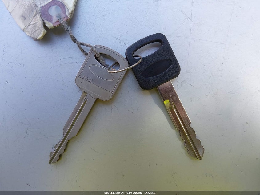 2012 Ford E-350 Super Duty Xlt VIN: 1FBSS3BL0CDB10141 Lot: 44888191