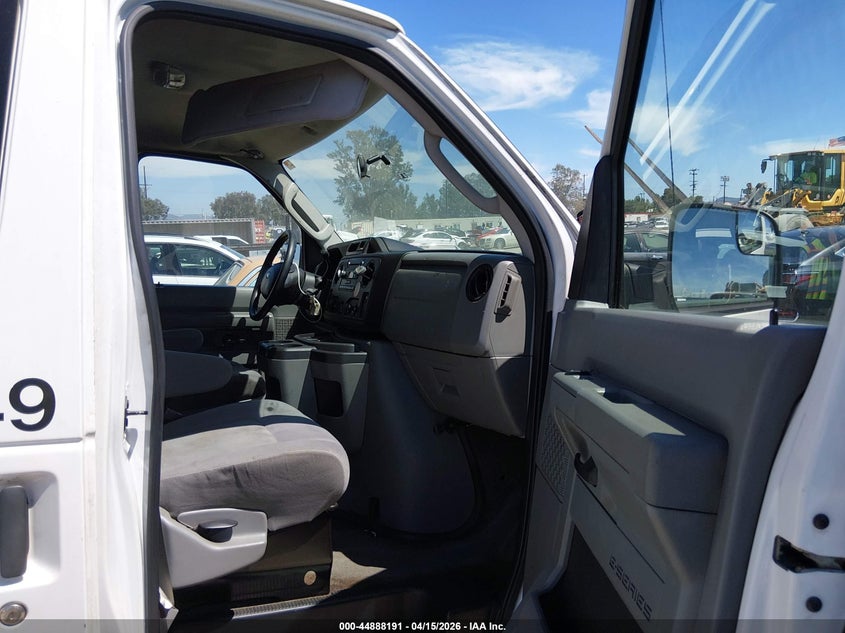 2012 Ford E-350 Super Duty Xlt