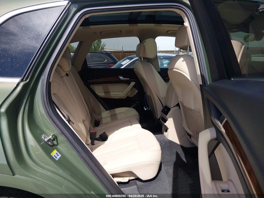 2021 AUDI Q5 auction photo 8
