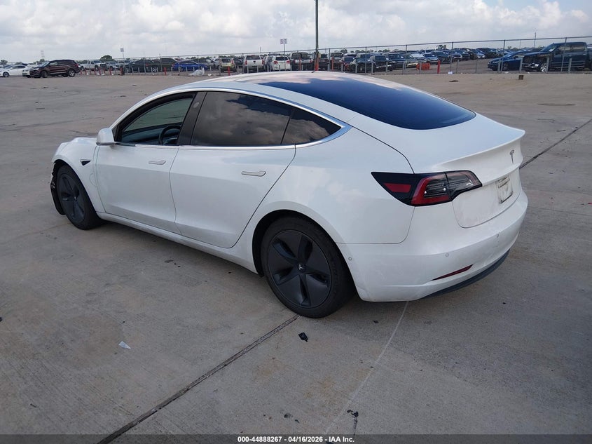 Vin: 5yj3e1ea1jf035221, lot: 45385613, tesla model 3 long range/mid range 20183