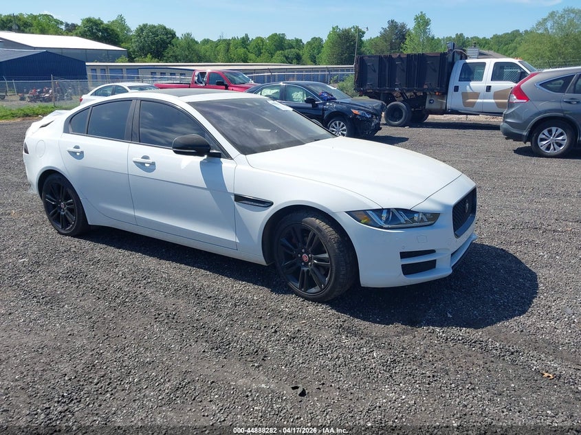 2017 Jaguar Xe 20D Prestige