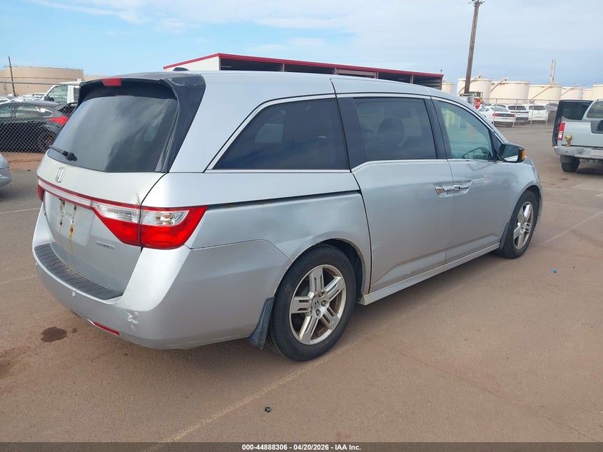 2011 HONDA ODYSSEY auction photo 4