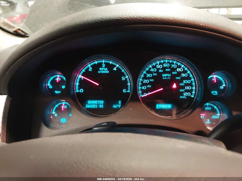 2011 Chevrolet Tahoe Ltz VIN: 1GNSKCE09BR276146 Lot: 44888353