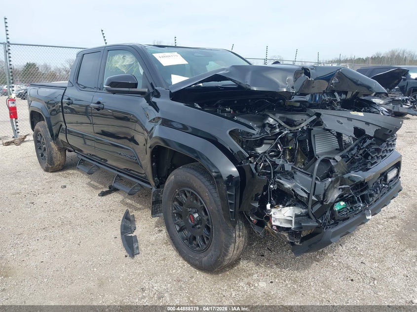 TOYOTA TACOMA 2025. Lot# 44888379. VIN 3TMLB5JN7SM201702. Photo 1