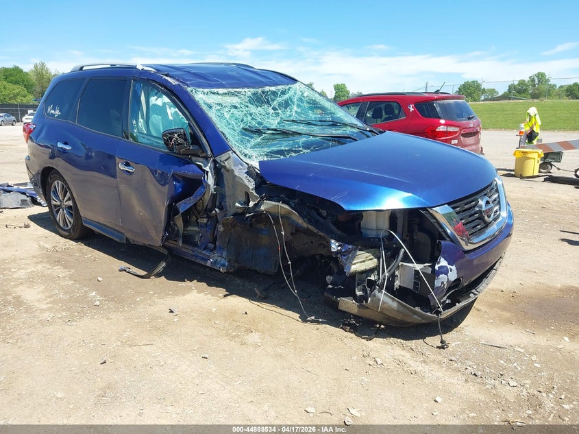 2020 NISSAN PATHFINDER auction photo 1