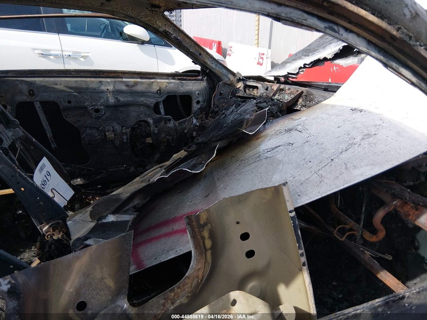 2013 DODGE CHALLENGER auction photo 5