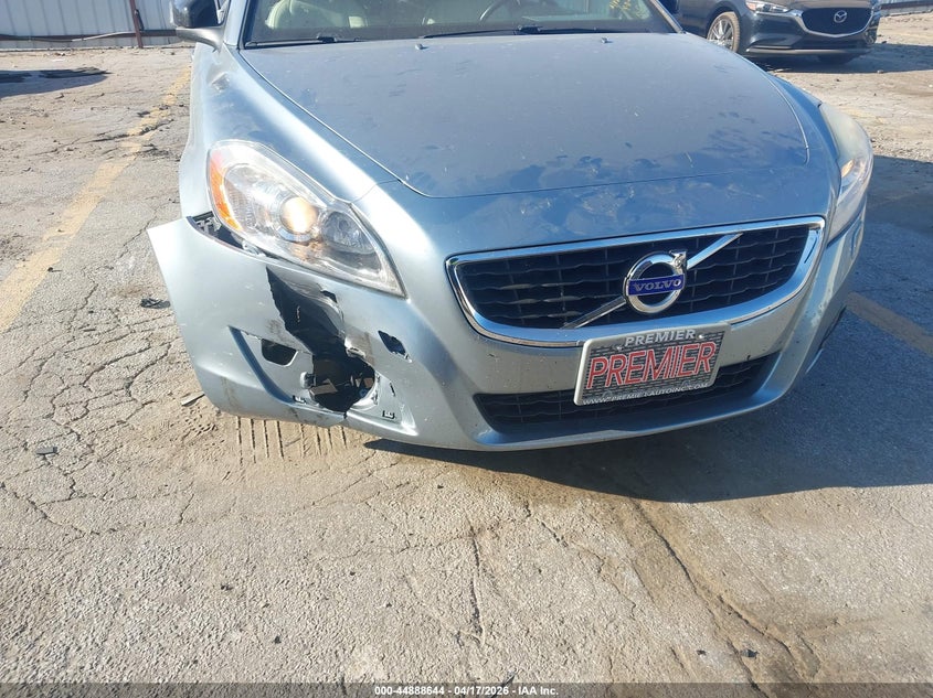 2012 Volvo C70 T5 VIN: YV1672MCXCJ128020 Lot: 44888644