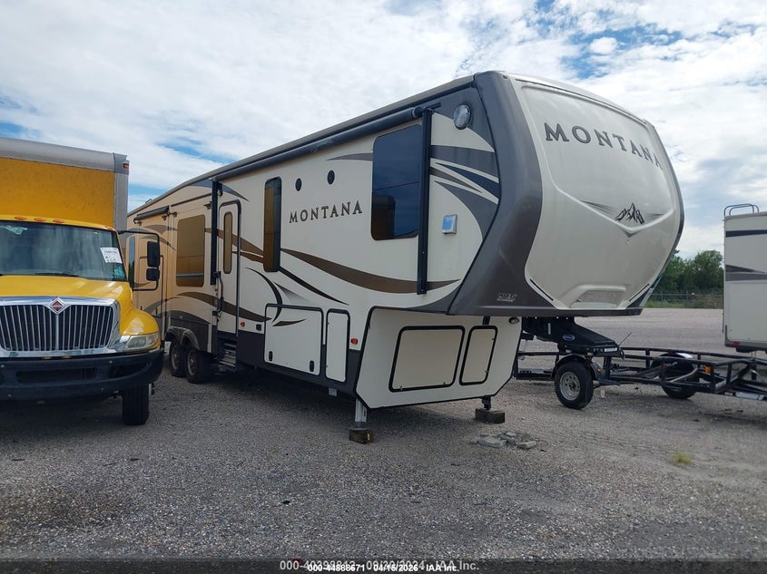 2017 KEYSTONE FIFTH WHEEL TRAVEL TRAILER