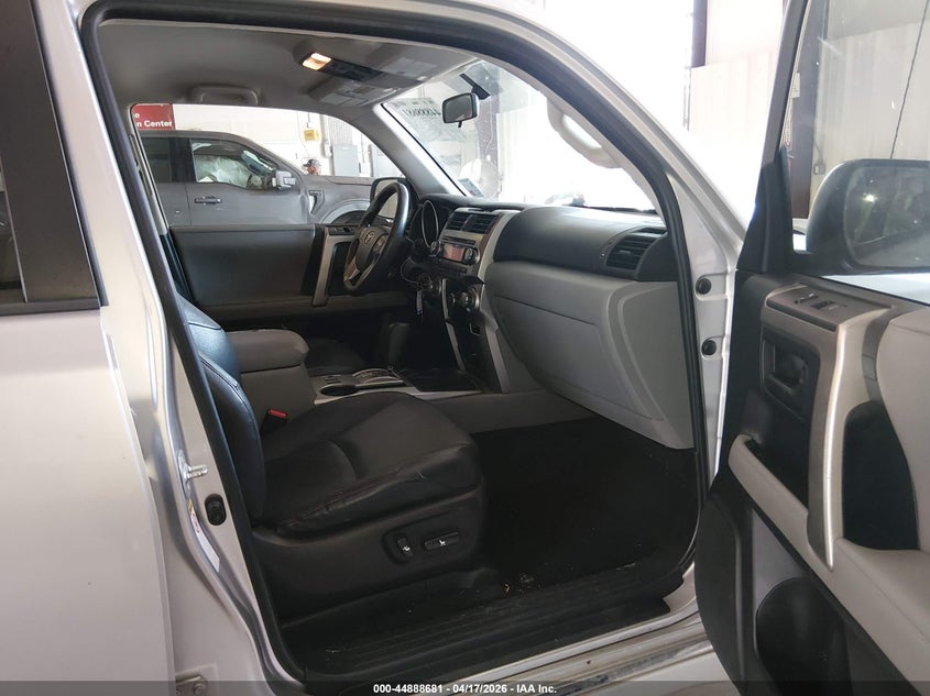 2013 Toyota 4Runner Sr5
