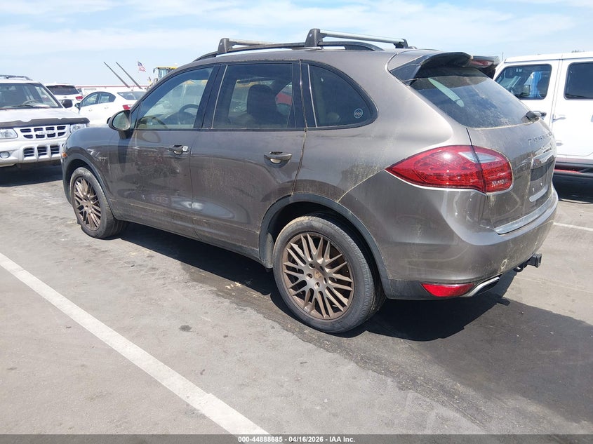 2011 Porsche Cayenne Hybrid S