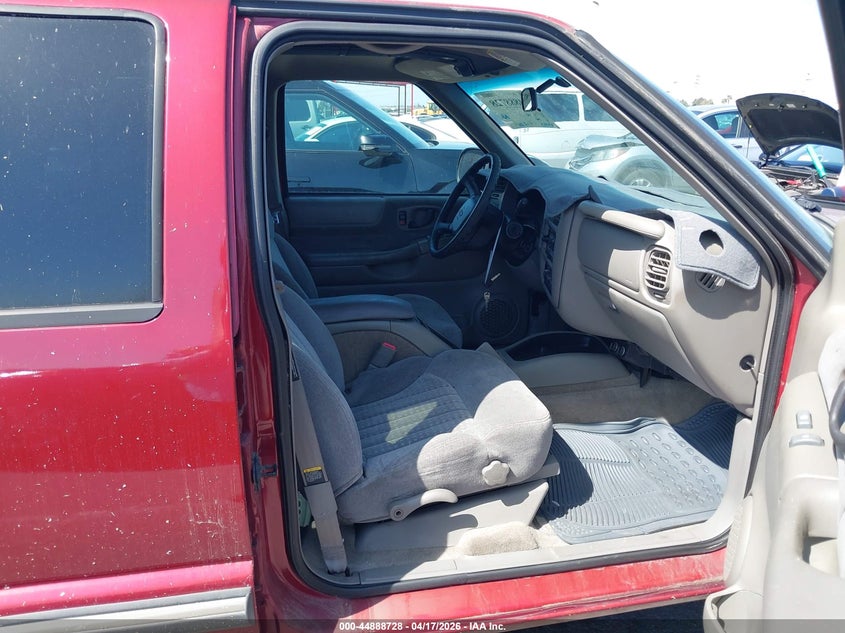 2001 Chevrolet Blazer Ls