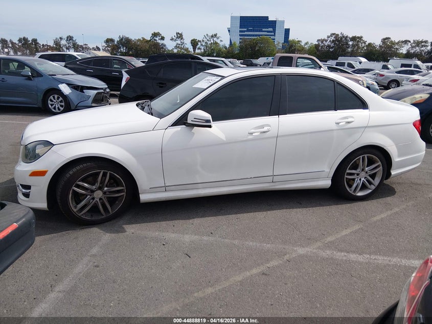 2014 Mercedes-Benz C 250 Sport