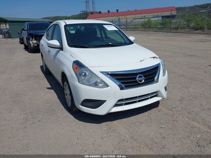 2016 Nissan Versa