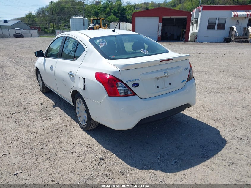 2016 Nissan Versa