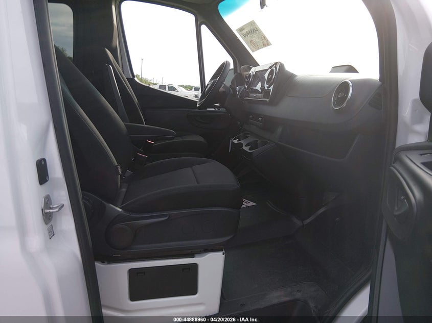 2026 Mercedes-Benz Sprinter 2500 High Roof 4-Cyl Diesel