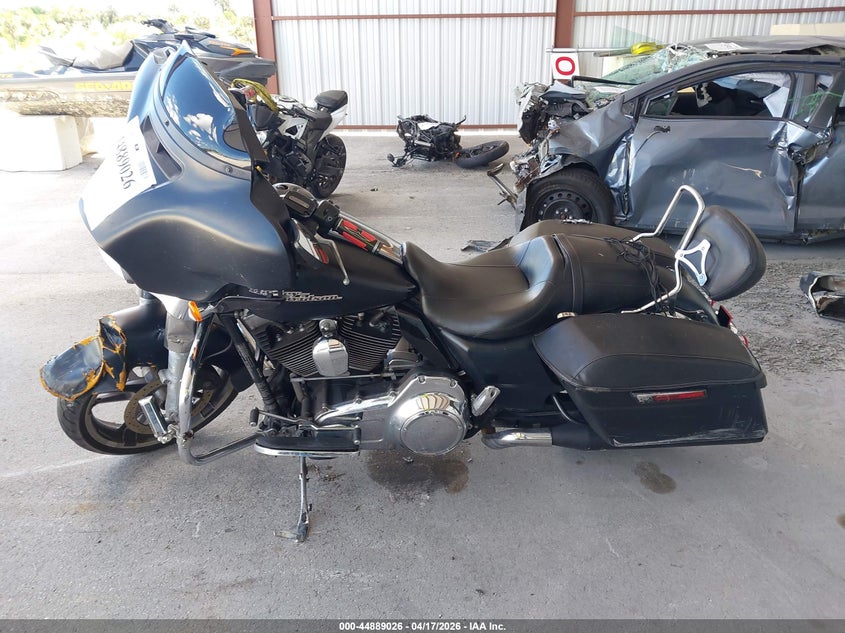 2016 Harley-Davidson Flhx Street Glide VIN: 1HD1KBM1XGB691550 Lot: 44889026