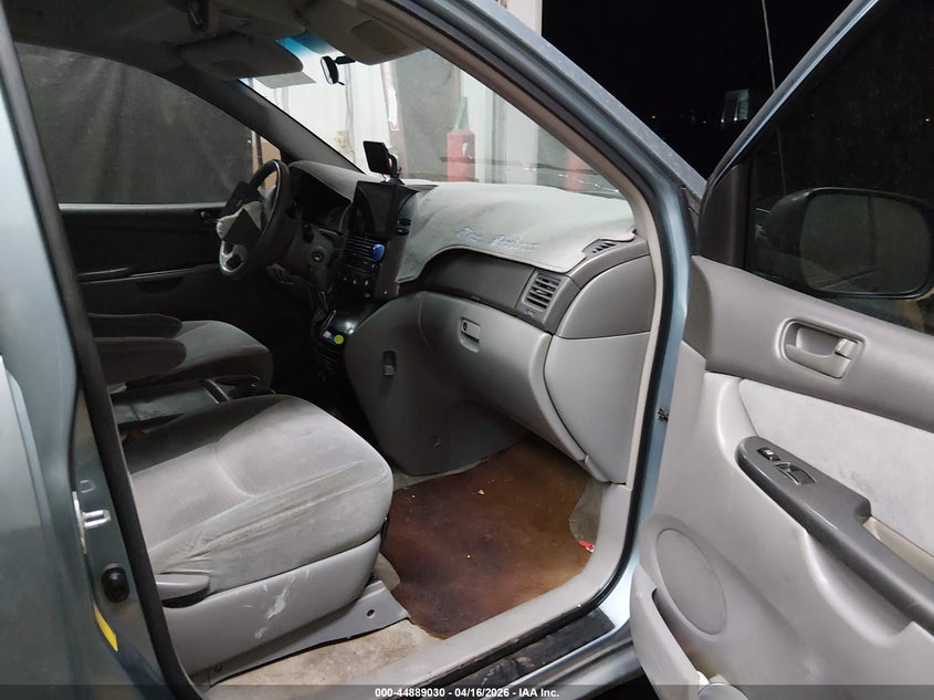 2007 Toyota Sienna Ce