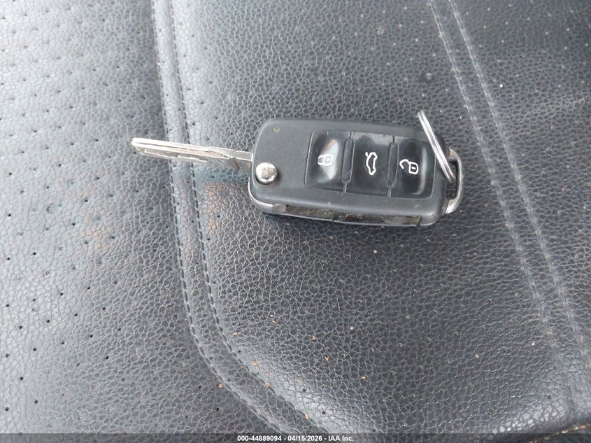 2012 Volkswagen Passat 2.5L Se VIN: 1VWBP7A35CC002994 Lot: 44889094