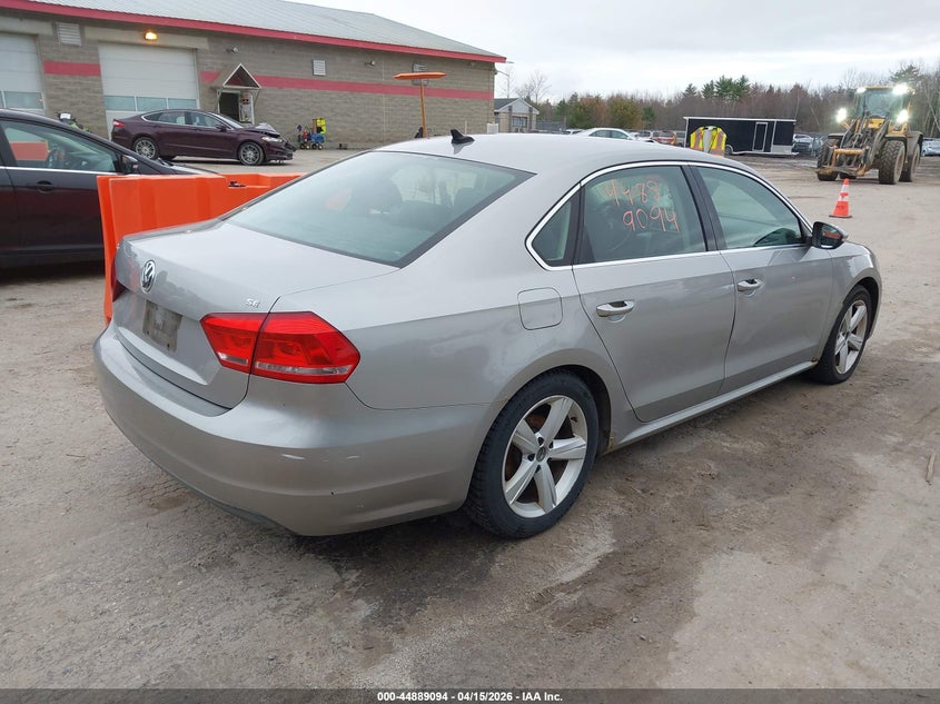 2012 Volkswagen Passat 2.5L Se